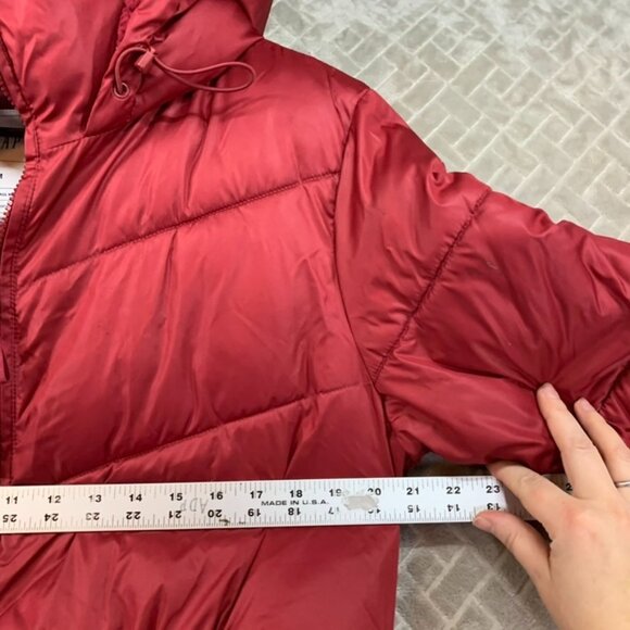 Gap Womens M Puffer Coat Jacket Red Water Resistant Thick Material Fitted - Picture 9 of 11